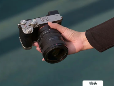 索尼发布最轻F2.8变焦镜头FE 24-50mm F2.8 G，约440克重塑摄